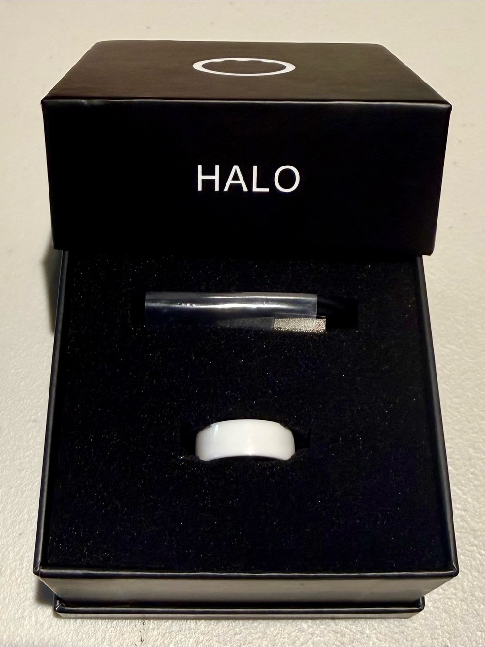 HALO Ring 4 - White - size 5